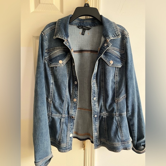 White House black market peplum trucker denim jacket M - Picture 8 of 11